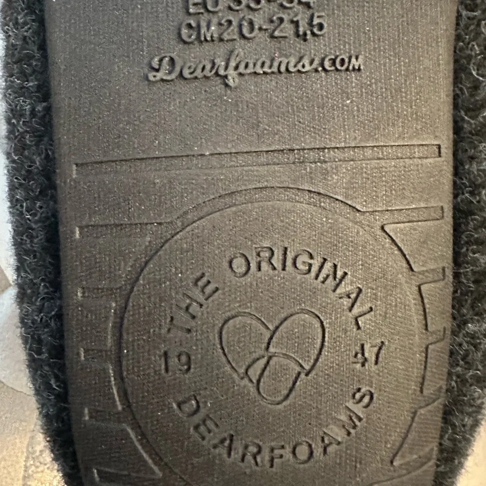 🆕Dearfoams Kid Slippers